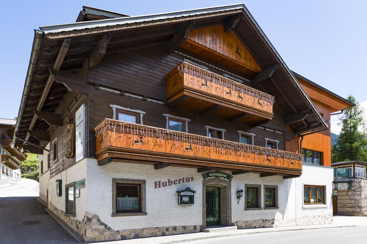 Haus Hubertus Hotel Wagrain Exterior photo
